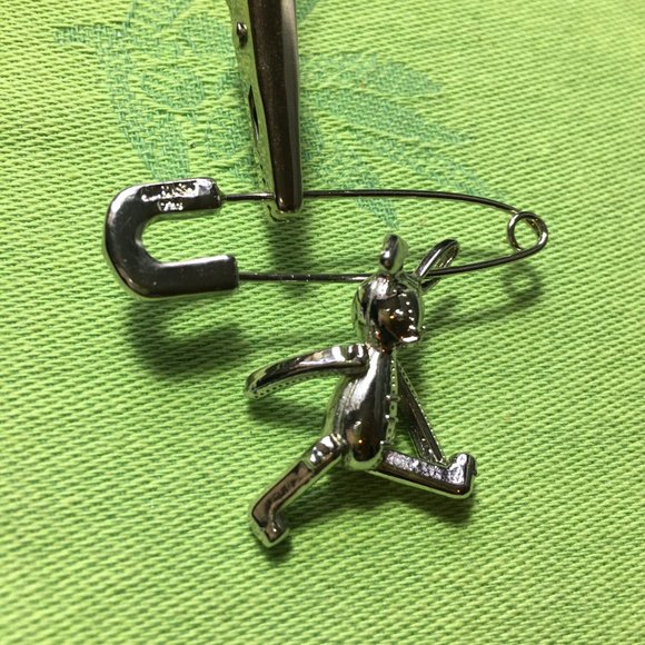 Bunny Safety Pin - Picture 2 of 4